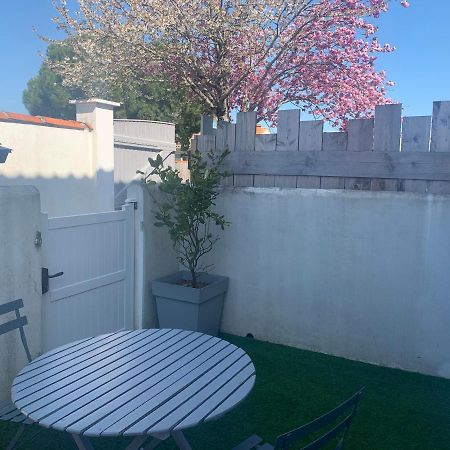 Studio Avec Terrasse Saint Martin De Re ภายนอก รูปภาพ